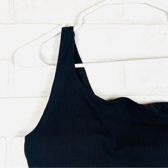 Lululemon Ribbed Nulu Asymmetrical Yoga Bra Size 8 with padding Black - Picture 5 of 16